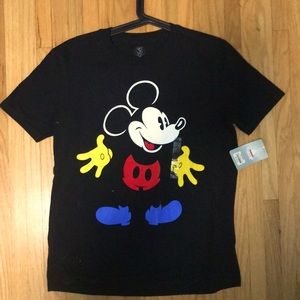 Disney Mickey T-Shirt never worn